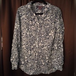 Gloria Vanderbilt women's top